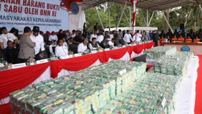 6 Terdakwa Bawa 2 Ton Sabu di Batam Dihukum Penjara Seumur Hidup, Termasuk Fandi Ramadhan