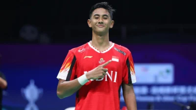 Alwi Farhan Tampil Gemilang di Swiss Open 2026, Gestur Tepuk Dada Ungkap Rahasia Mengatasi Tekanan