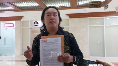Andrie Yunus Dihujani Air Keras: Kontroversi Pemeriksaan Rumah Bais TNI dan Desakan KontraS pada Polisi