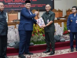 Bupati Cilacap Syamsul Auliya Tertangkap OTT KPK: Dugaan Suap Proyek Pemerintah Kabupaten Terkuak