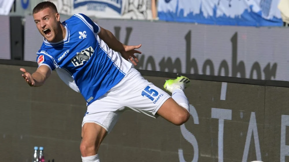 Darmstadt 98 Tahan Magdeburg, Poin Krusial Berkat Resiliensi dan Gol Penyelamat Fabian Nürnberger