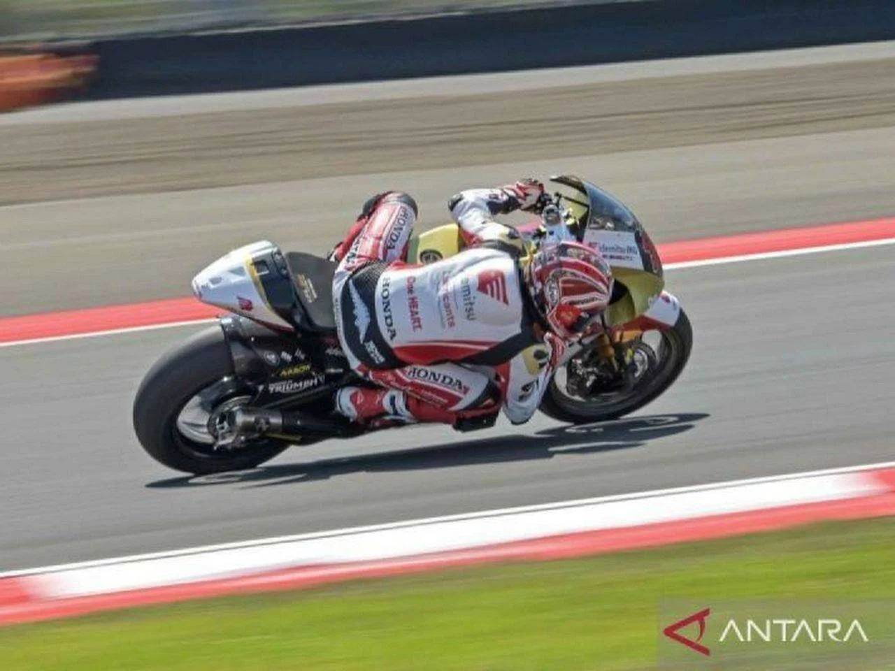 Di Giannantonio Cetak Pole Position Rekor di MotoGP Amerika, Mario Aji Berjuang dari Baris Ketujuh Moto2