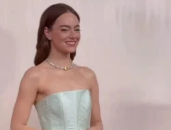 Emma Stone Kembali di Panggung Oscar 2026: Apakah Ia Bisa Mengulang Kemenangan?