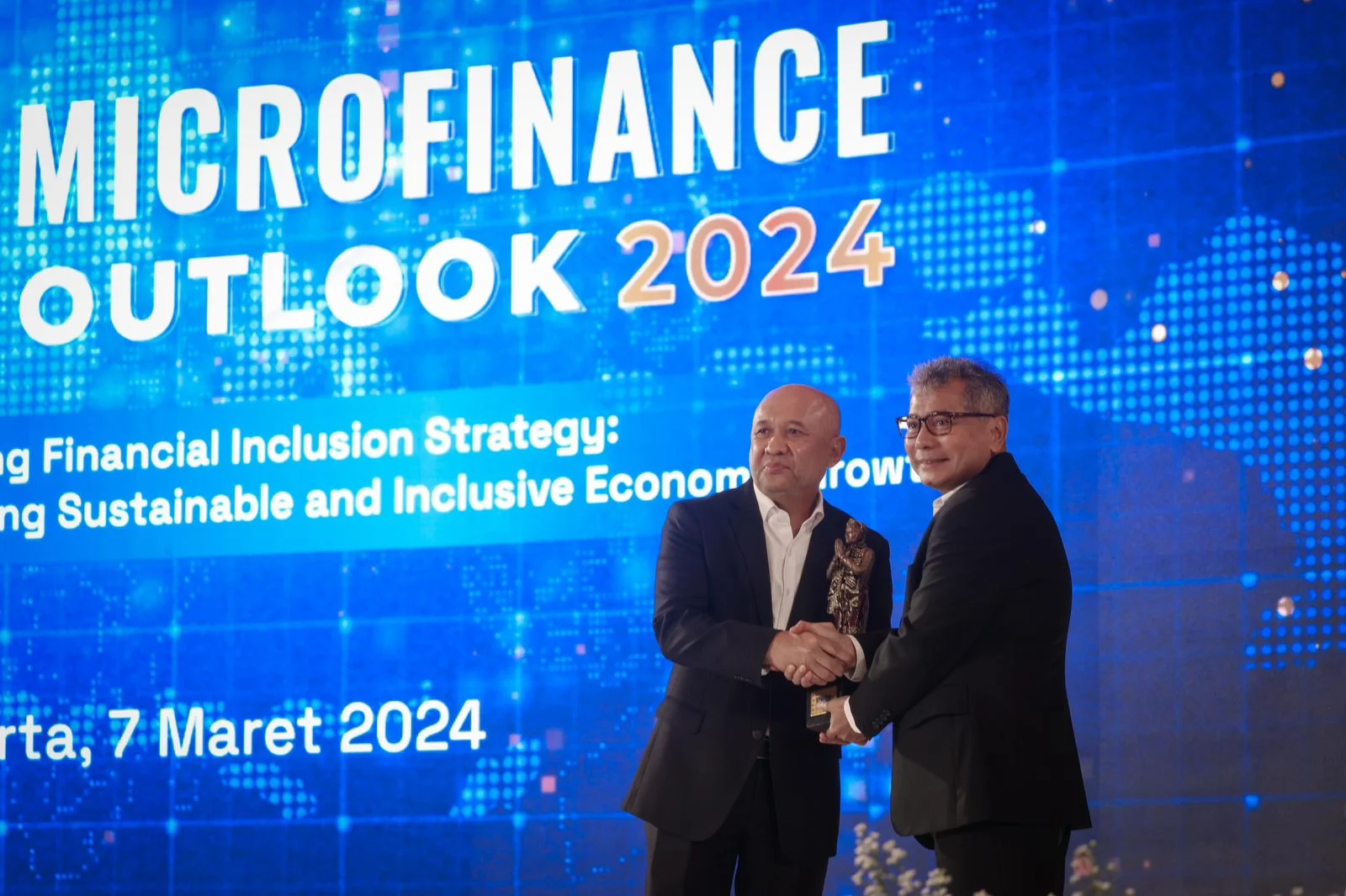 Fitch Turunkan Outlook Bank BUMN Jadi Negatif, OJK Tegaskan Fundamental Tetap Solid