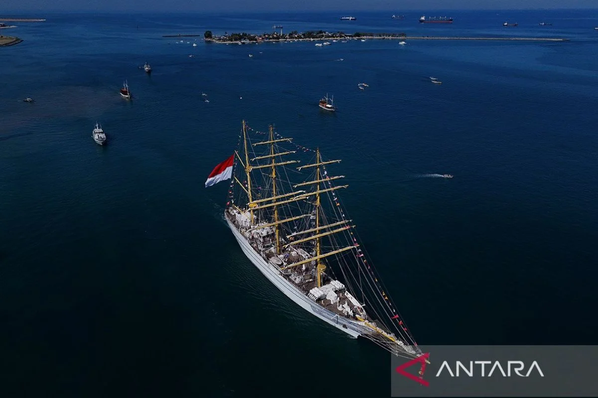 KRI Bima Suci Luncurkan Misi Kartika Jala Krida 2026, Bawa 52 Kadet Internasional Selama 124 Hari