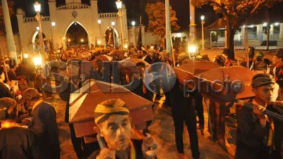 LDA Keraton Solo Ungkap Alasan Malam Selikuran Digelar di Masjid Agung: Kembali ke Ruhnya