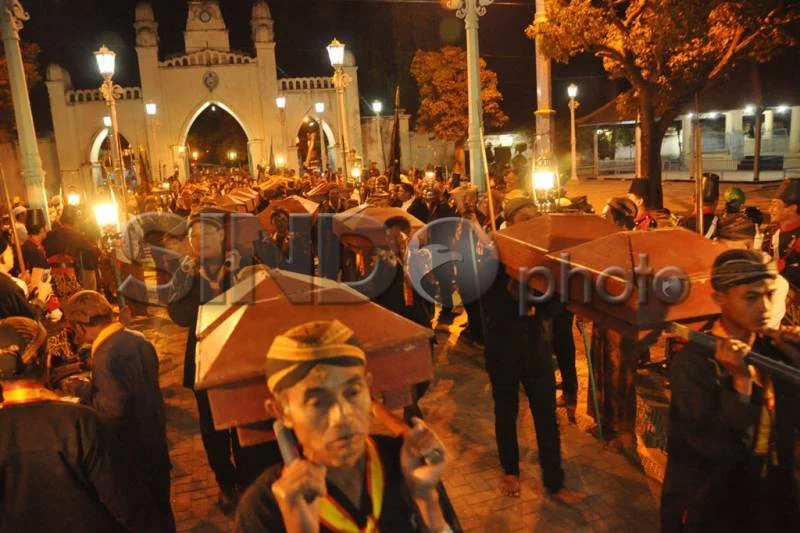 LDA Keraton Solo Ungkap Alasan Malam Selikuran Digelar di Masjid Agung: Kembali ke Ruhnya
