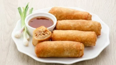Mengenal 6 Ragam Lumpia Nusantara yang Bikin Lidah Bergoyang!