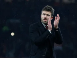 Michael Carrick Bawa Manchester United Bangkit: Dari Interim ke Puncak Klasemen Premier League