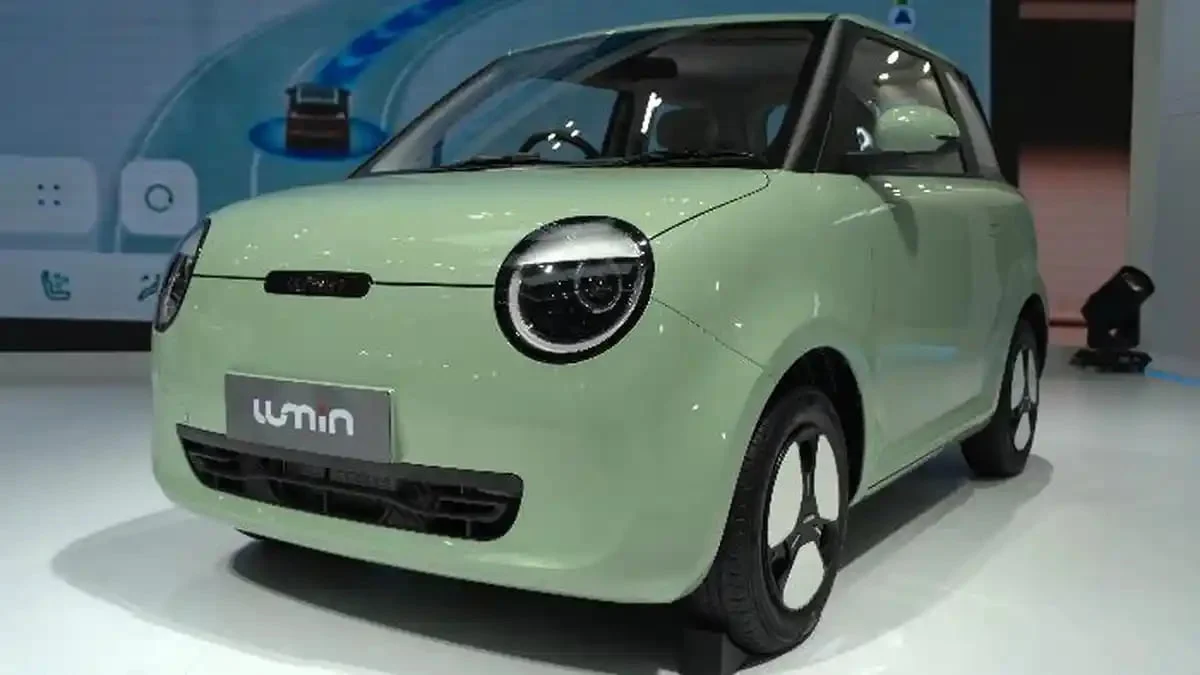 Mini EV 2026 Resmi Diluncurkan, Jarak Tempuh 301 km dan Fast Charging