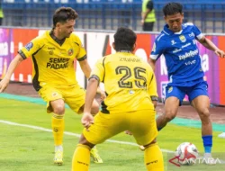 Persib Bandung Tumbangkan Persik 3-0, Beckham Putra Janji Modal Kuat Hadapi Borneo FC