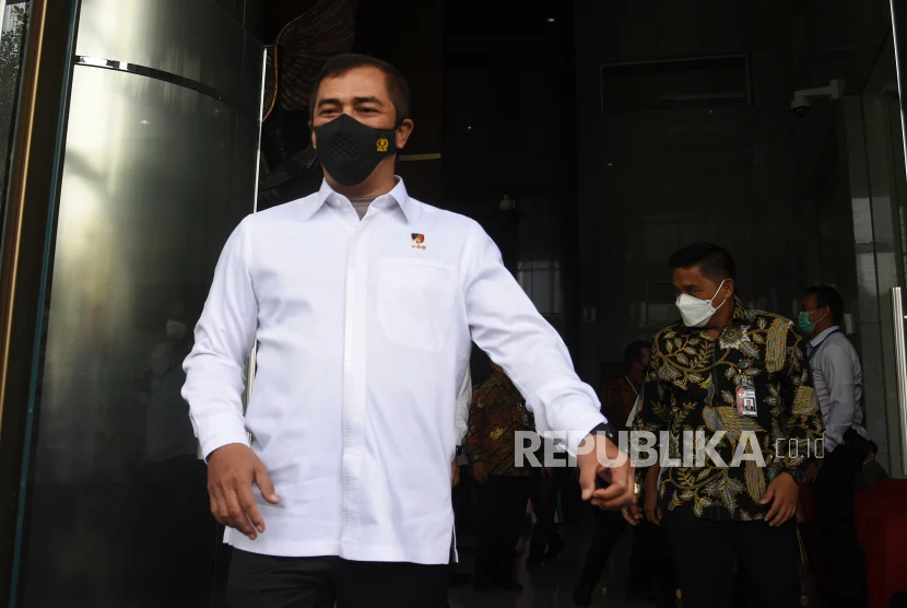 Polri Sita Aset Rp300 Miliar dalam Kasus Gagal Bayar PT DSI, Sementara Penyidik Ungkap Skandal Emas Ilegal Rp25,9 Triliun