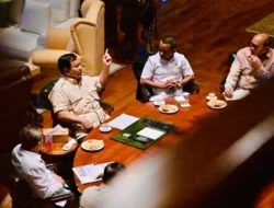Prabowo Gelar 5 Rapat Maraton di Hambalang: Geopolitik, Swasembada, dan Persiapan Mudik Lebaran