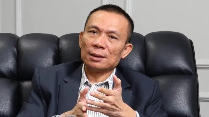 Restorative Justice Rismon Sianipar: Dari Tudutan Ijazah Palsu hingga Pengampunan Jokowi