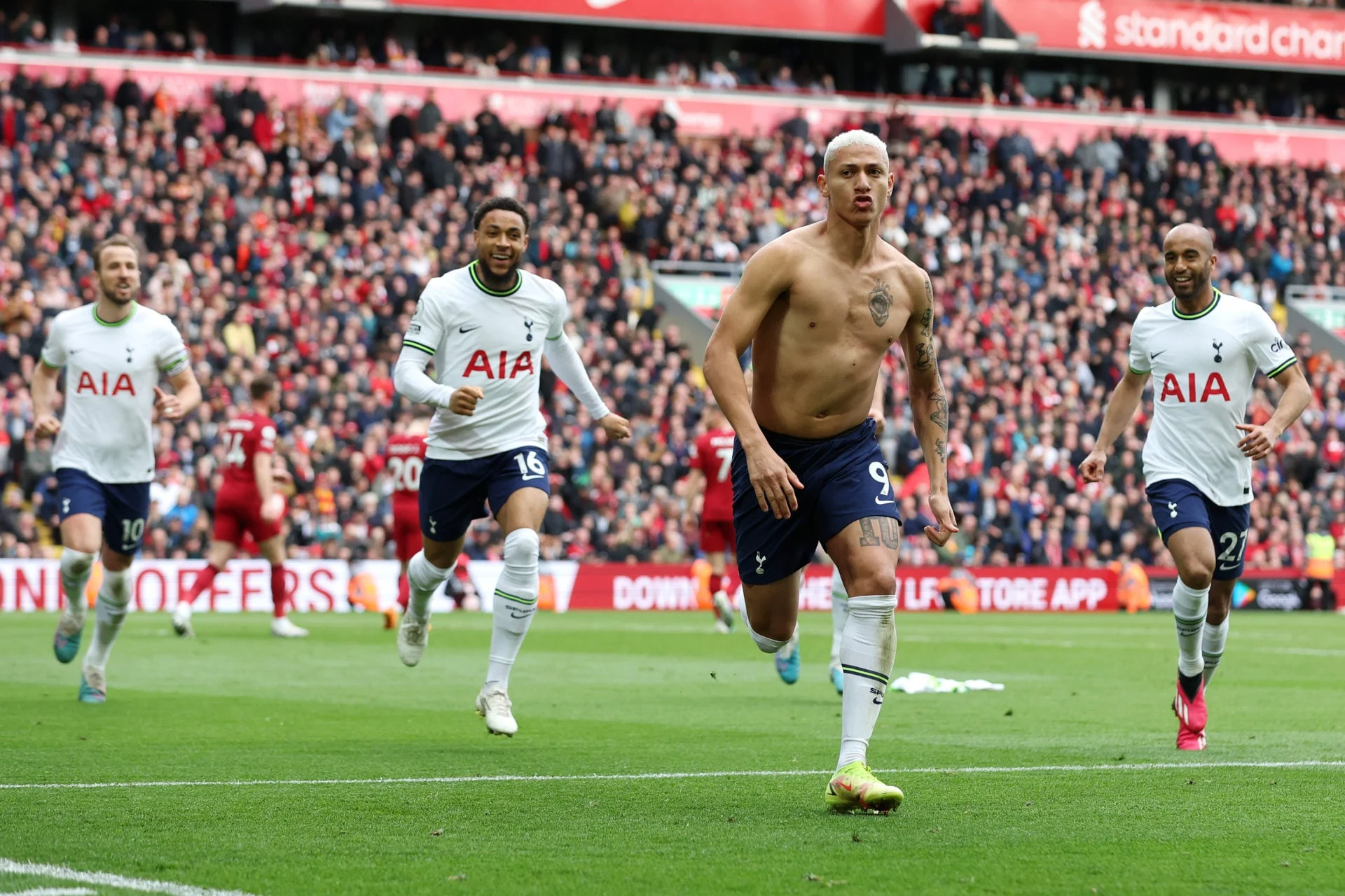 Richarlison Buka Harapan Tottenham, Liverpool Gagal Memanfaatkan Atmosfer Anfield