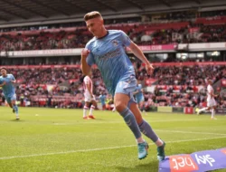 Sky Blues Menggempur: Coventry City Menaklukkan Preston North End 3-0 dan Memimpin Klasemen