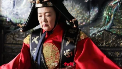 7 Alasan Ibu Suri Marah Hebat atas Skandal I An Hui Ju di Perfect Crown: Ungkap Kebenaran yang Mengejutkan!