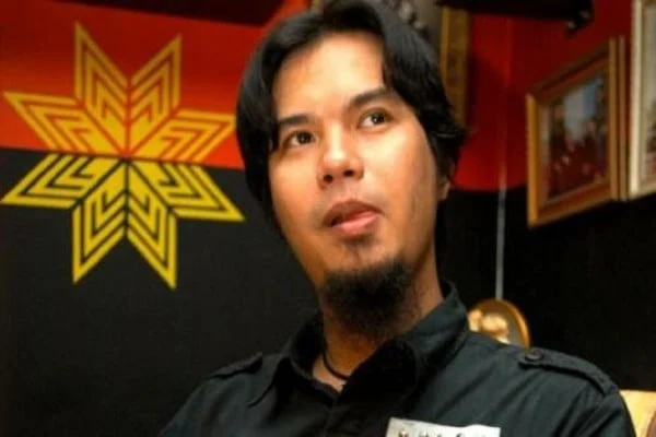 7 Transformasi Gaya Rambut Ahmad Dhani yang Bikin Heboh, Dari Era 90-an hingga Kini!