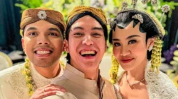 8 Potret Bachelor Night El Rumi: Tawa, Kejutan, dan Pesan Hangat Menyambut Pernikahan