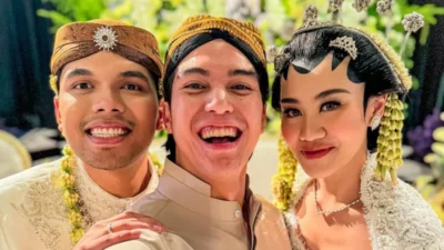 8 Potret Bachelor Night El Rumi: Tawa, Kejutan, dan Pesan Hangat Menyambut Pernikahan