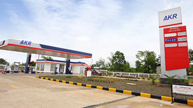 AKRA Tancap Gas di Q1 2026, Laba Naik 25 Persen