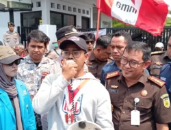 Amsal Sitepu Bebas: DPR Kecam Jaksa, Serukan ‘Stop Mencari-cari Kesalahan’