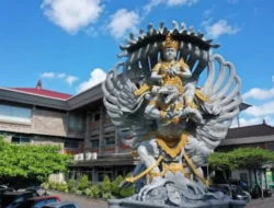 Asing Jual Bersih Rp878 Miliar, Pasar Terbelah di Sesi Siang