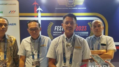 Avtur Melonjak, Pemerintah Batasi Kenaikan Tiket Pesawat