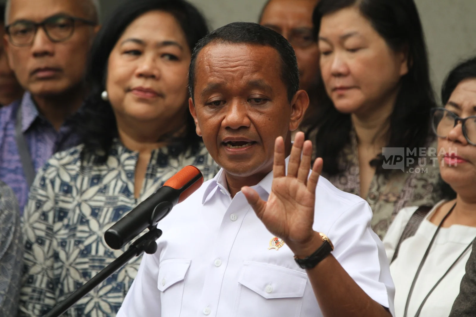 Bahlil Lahadalia Tegaskan BBM Nonsubsidi Akan Ikuti Harga Pasar Global, Harga Tetap Stabil hingga Kembali ke Jakarta