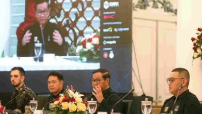 Bambang Pamungkas Bawa Nostalgia di Clash of Legends 2026, BRI Sajikan Pengalaman Sepak Bola Kelas Dunia