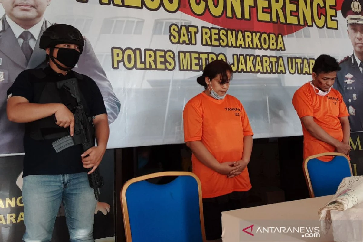 Bandar Narkoba 'The Doctor' Ditangkap Bersama Perempuan Kazakhstan, Jaringan Whiterabit Terungkap Besar-Besaran