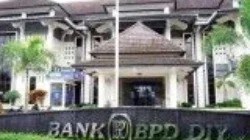 Bank BPD DIY Catat Outstanding Kredit Pensiunan Capai Rp 1,30 triliun