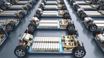 Baterai Mobil Listrik China Diperketat Pengawasan: Dampak pada Harga, Teknologi, dan Pasar Global