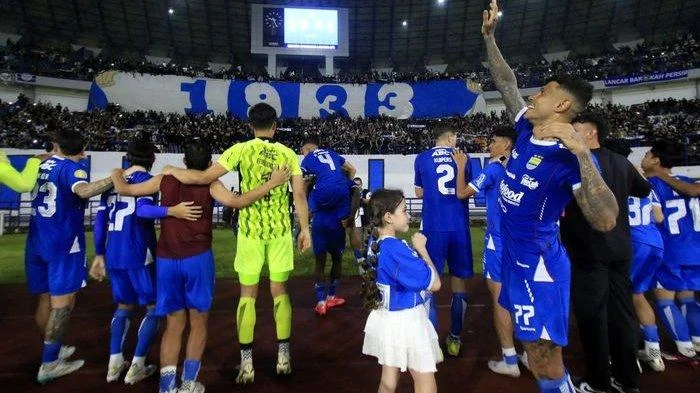 Bobotoh Siap Hattrick Juara? Skenario Kunci Persib Bandung Mengunci Gelar di Kandang Persija