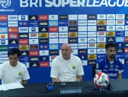 Bojan Hodak Bangga: Frans Putros Siap Bawa Persib ke Panggung Dunia, Beckham Putra Bersinar di Laga Internasional