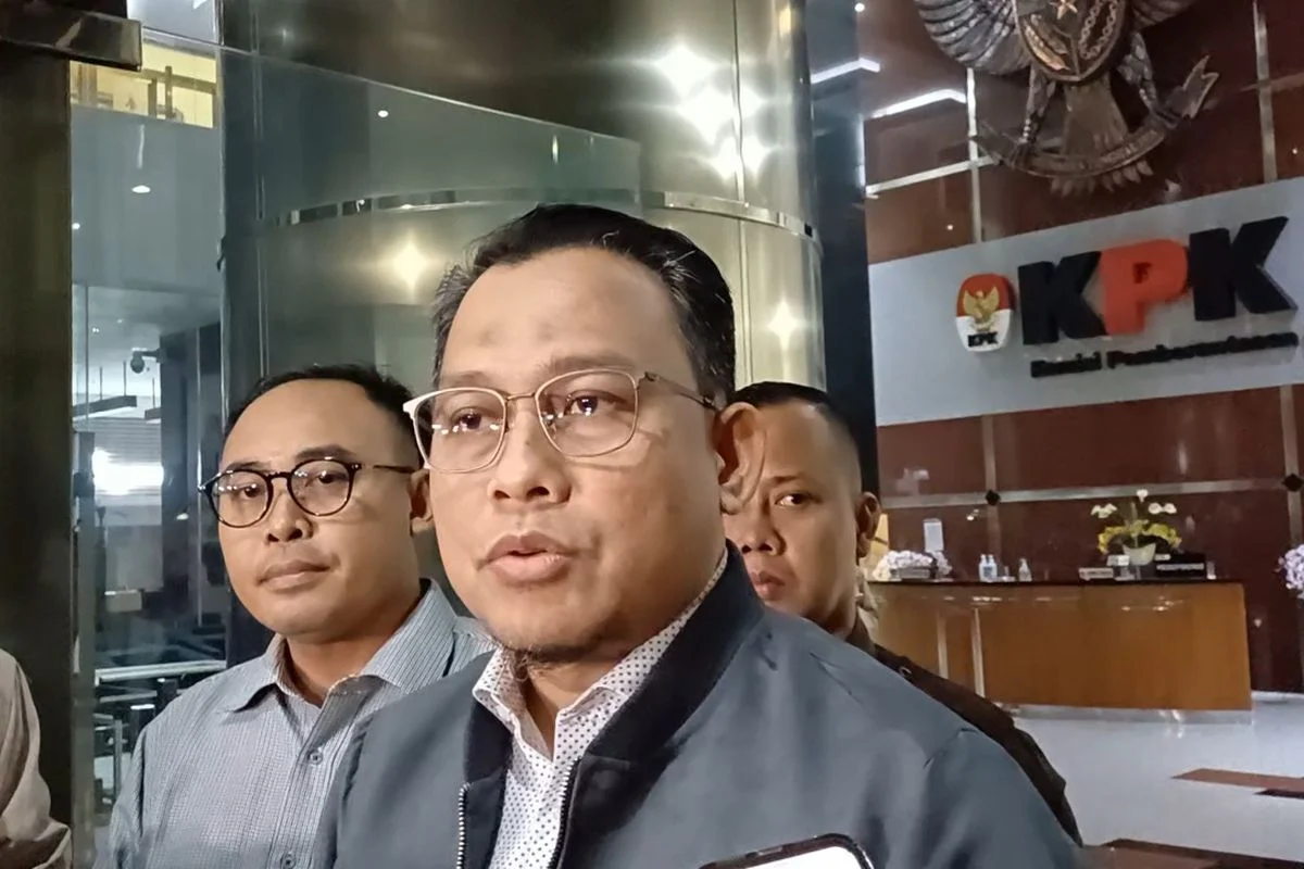 Bongkar Kontroversi Bang Si Hyuk: Jaksa Tolak Surat Penangkapan, Tuduhan IPO Dipertanyakan
