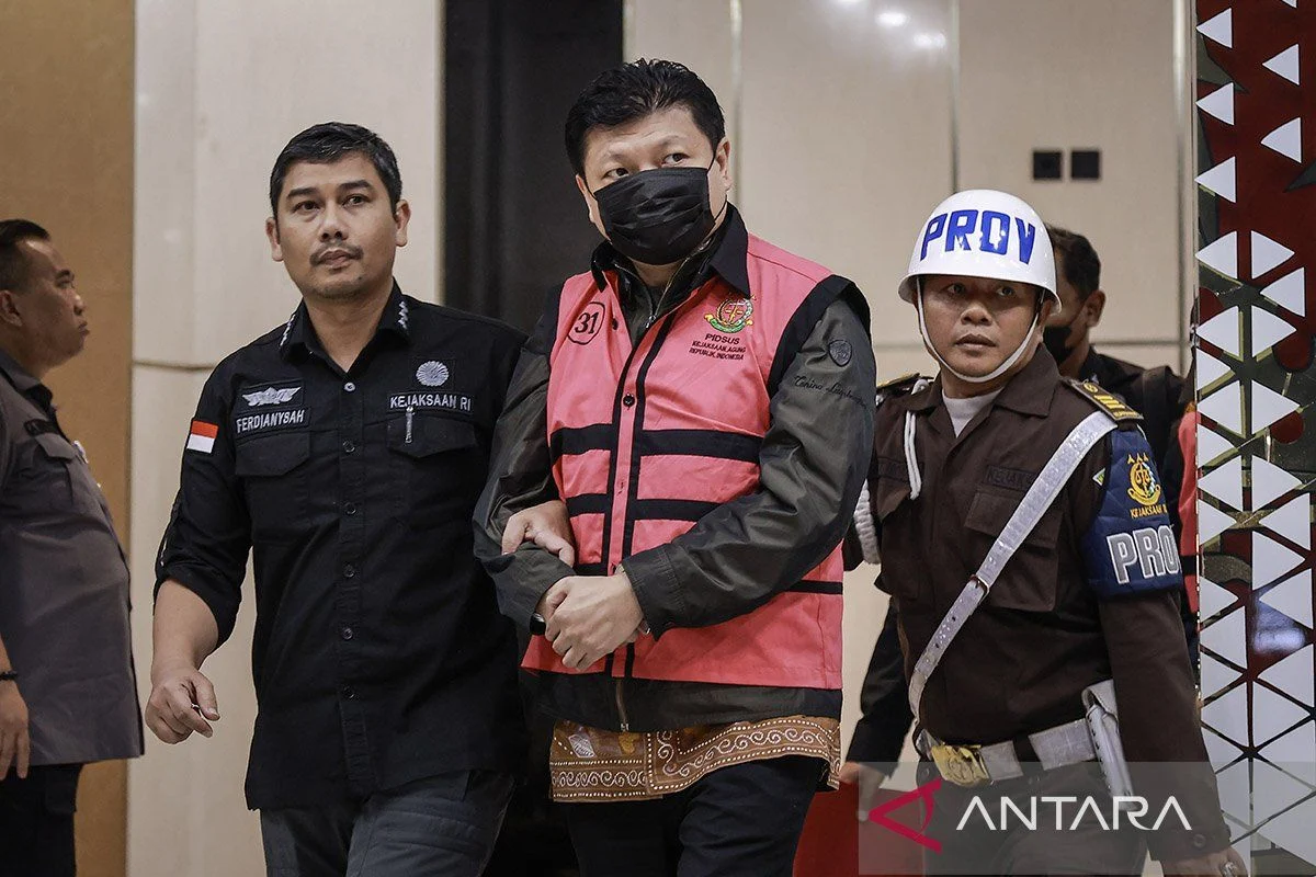 Bos Sritex Dijatuhi Tuntutan 16 Tahun Penjara dan Rp 677 Miliar, Kasus Korupsi Mengguncang Industri Tekstil