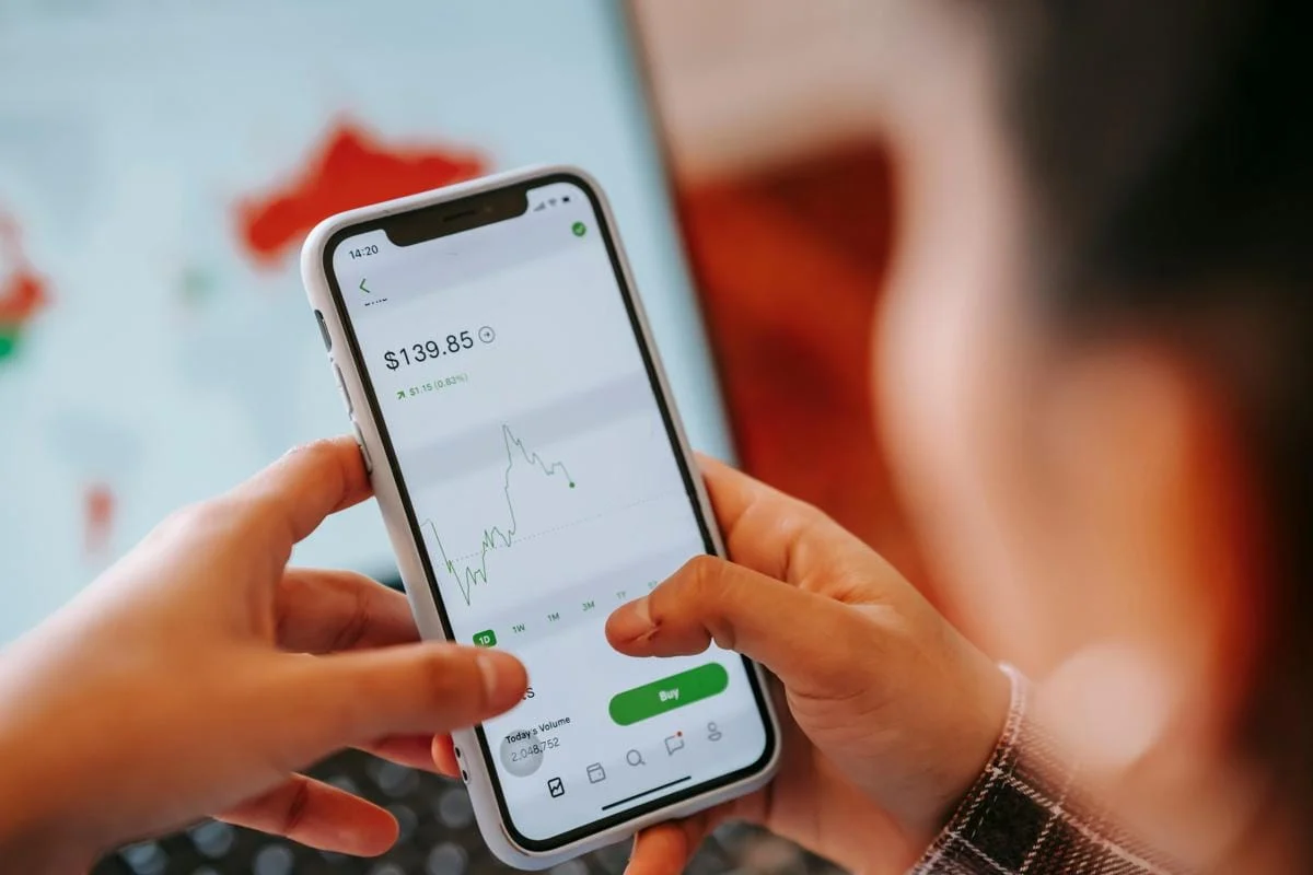 CDIA Turun Tajam di Tengah Profit Taking, Investor Pantau Langkah Selanjutnya