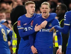 Chelsea FA Cup: McFarlane’s meteoric rise and historic semi‑final clash with Leeds ignites Blues’ season