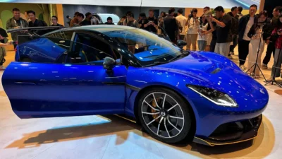 Denza Z Convertible Debut di Beijing Auto Show 2026, Tenaga 1.000 HP