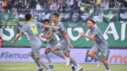 Derby Jatim Memanas: Persebaya vs Persita Siap Guncang Papan Klasemen Super League 2025/2026