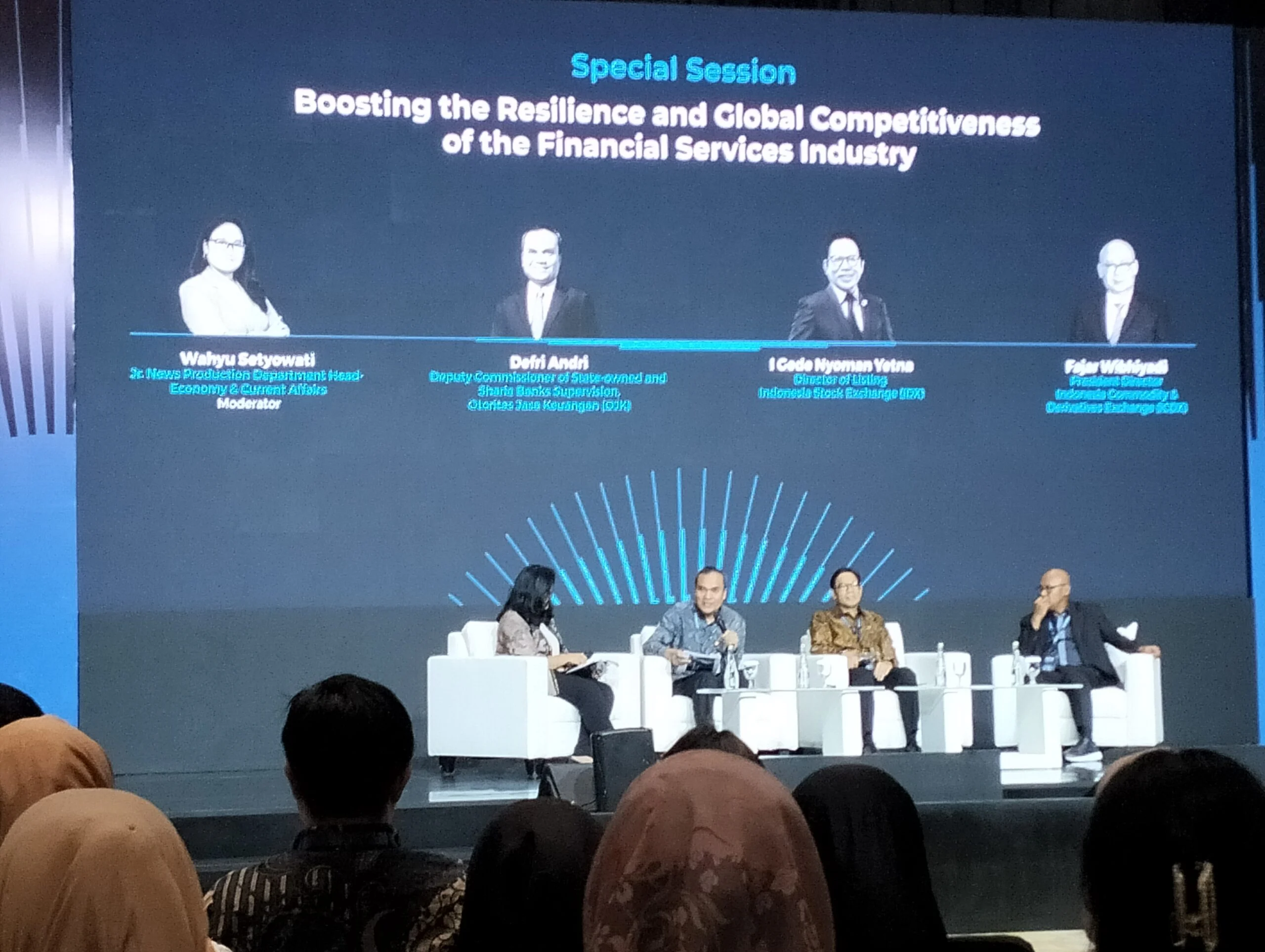 Di Tengah Gejolak Global, OJK Pastikan Perbankan RI Tetap Solid