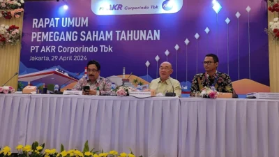 Direktur AKR Corporindo Lepas Saham AKRA, Intip Tujuannya