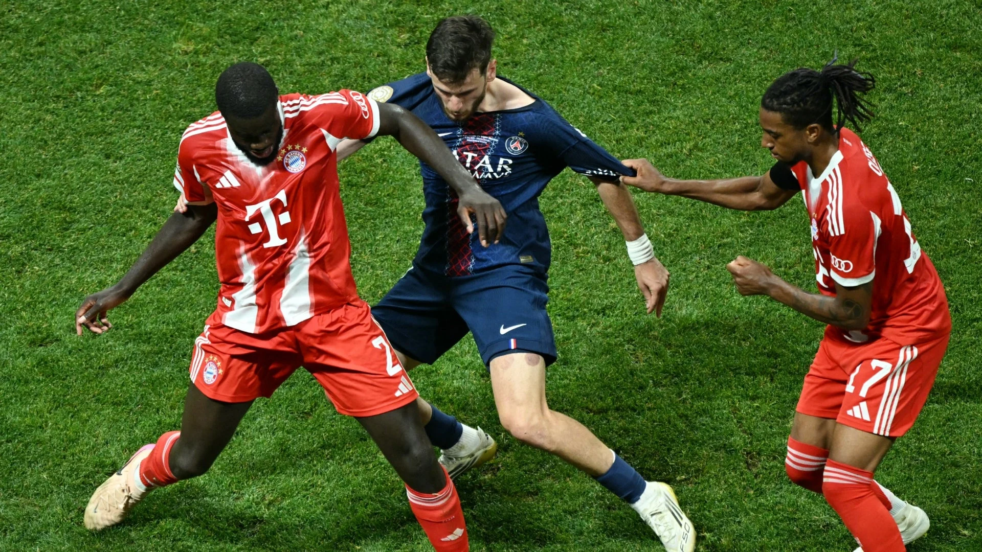 Drama 9 Gol: PSG Bayern Ciptakan Semifinal Champions League Paling Memukau
