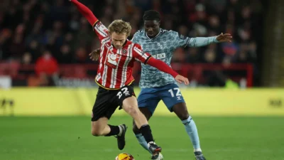 Drama di Bramall Lane: Sheffield United Balikkan Kekalahan 10-Man Hull City