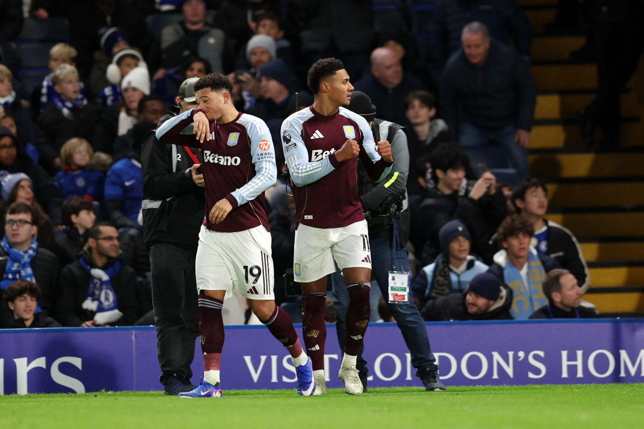 Drama Eurosemifinal! Nottingham Forest vs Aston Villa Siap Guncang Istanbul