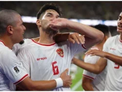 Drama Paspor Pemain Timnas Indonesia Pecah di Eredivisie: NAC Breda Gugat, Van Hooijdonk Bersuara