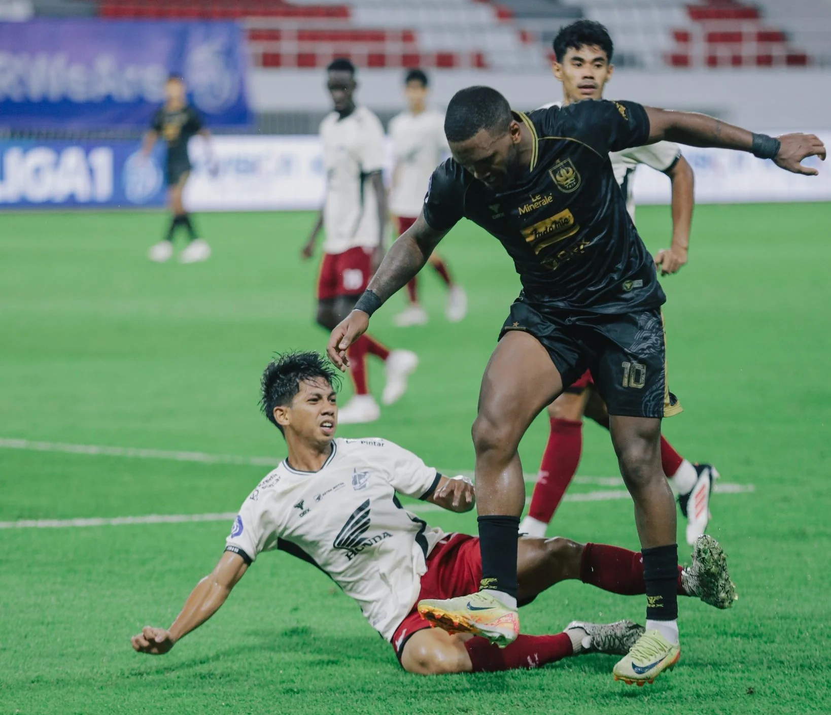 Drama Penalti Beto Goncalves Bawa PSIS Semarang Raih Tiga Poin Penting di Jatidiri