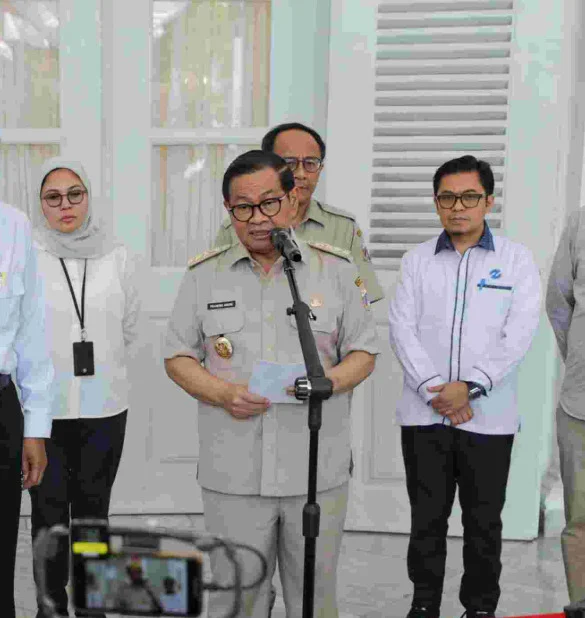 Gubernur Jakarta Tegaskan ASN Wajib Hadir Fisik, WFH Bikin Keluyuran? Ini Aturannya!