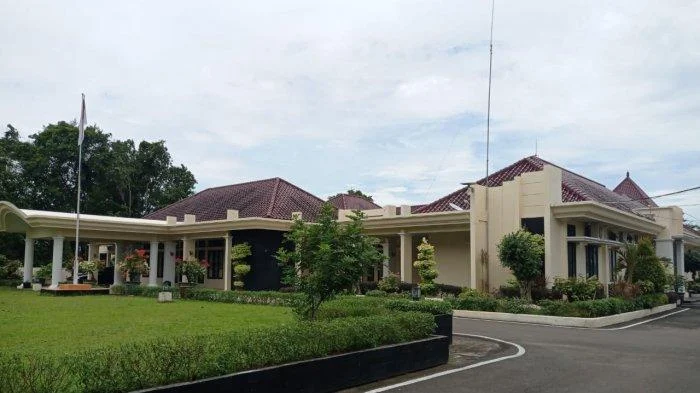 Gubernur Kaltim Janji Audit Terbuka Renovasi Rumah Jabatan Rp 25 Miliar, Hapus Keterlibatan Keluarga, dan Buka Partisipasi Publik